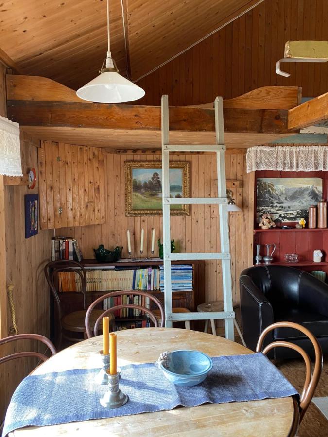 Rorbua på Toppøya Reine Eksteriør bilde
